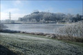 Raureif tauchte die Landschaft in Weiß
