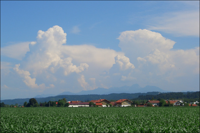 Hitze endet mit Blitz und Donner