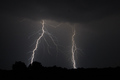 Blitze am Nachthimmel