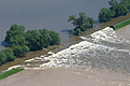 Dramatische Lage an der Elbe